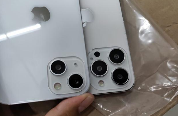常德苹果手机维修分享iPhone 13‌机模长什么样 
